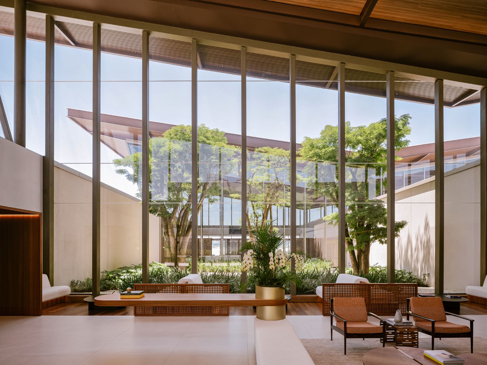 Main lounge, facing the inner garden